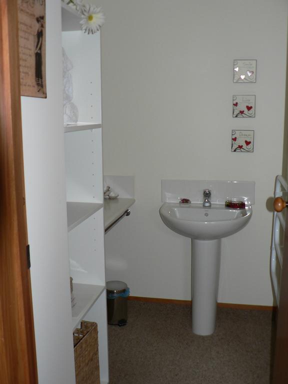Avarest Bed & Breakfast Saint Arnaud Ruang foto