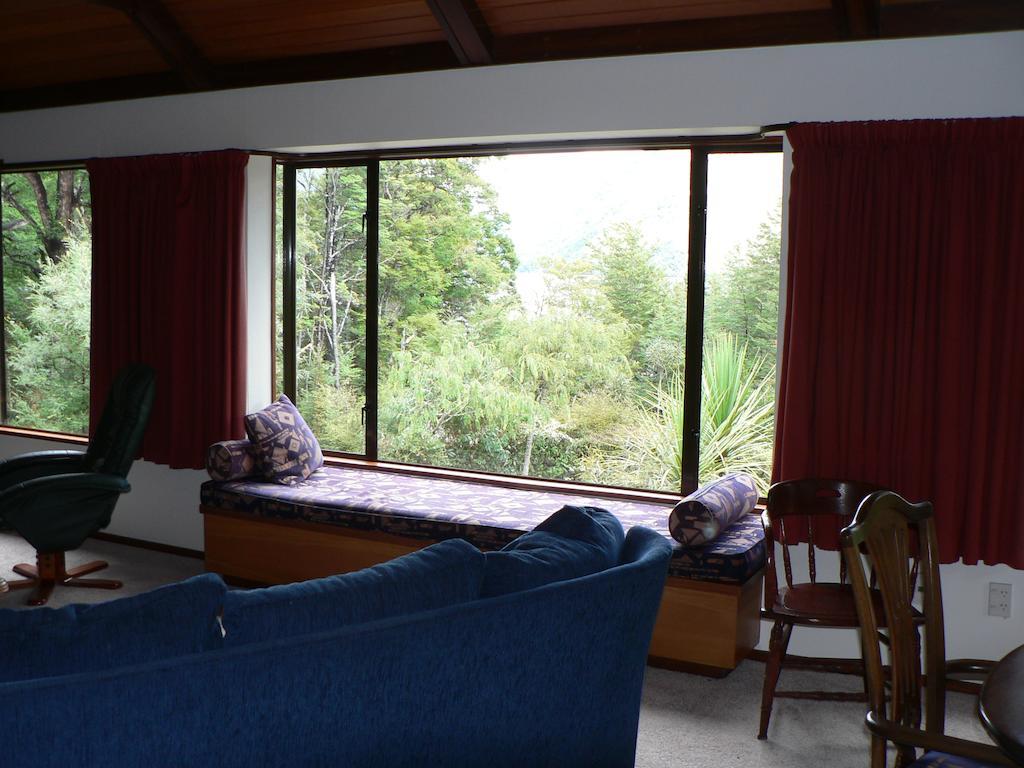 Avarest Bed & Breakfast Saint Arnaud Bagian luar foto