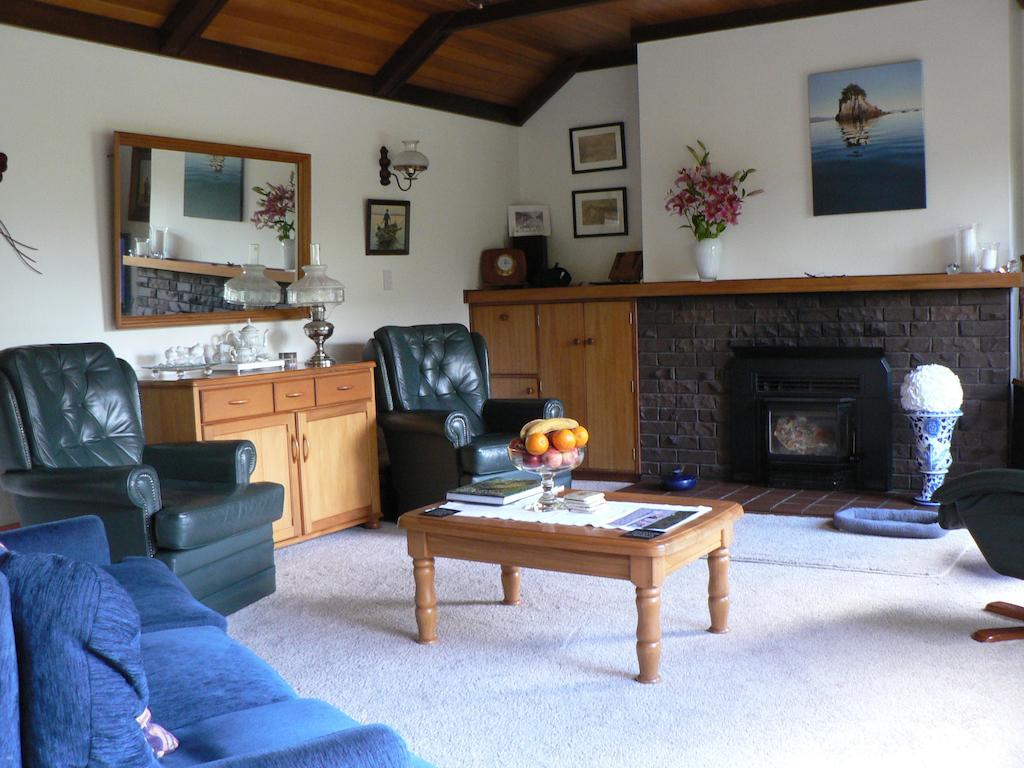 Avarest Bed & Breakfast Saint Arnaud Bagian luar foto