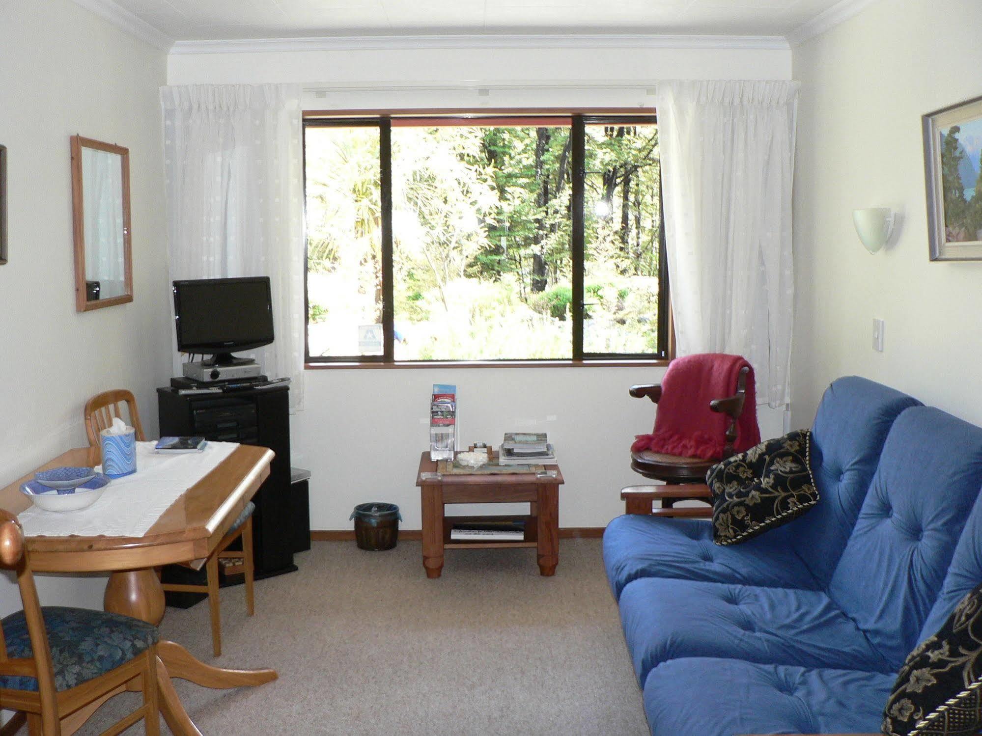 Avarest Bed & Breakfast Saint Arnaud Bagian luar foto